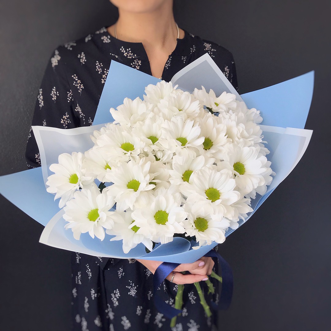 Купить цветы в Новосибиске, Букет хризантем Счастье - Доставка цветов по  Новосибирску